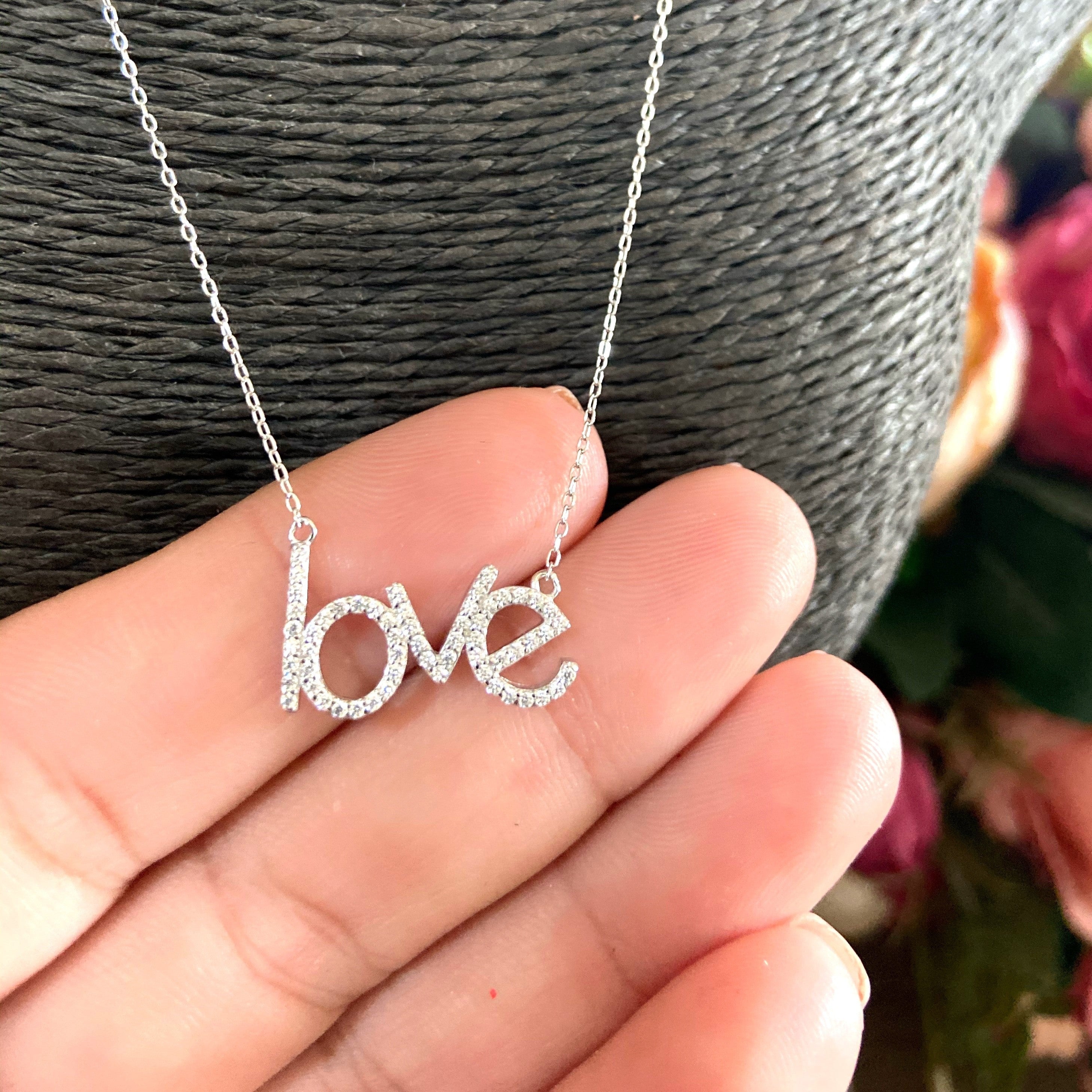 Colier din argint 925 rodiat " Love " Colier Lasardo Gioielli