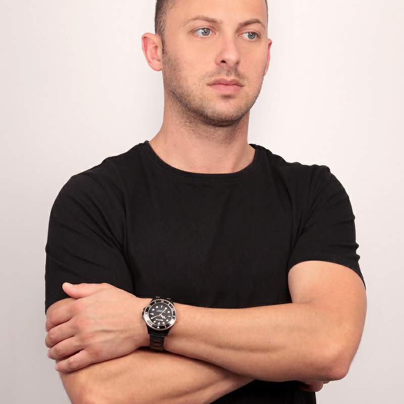 Ceas Barbatesc Sector 230 Curea Metalica Neagra si Cadran Negru cu Elemente Rose Gold Ceas Lasardo Gioielli