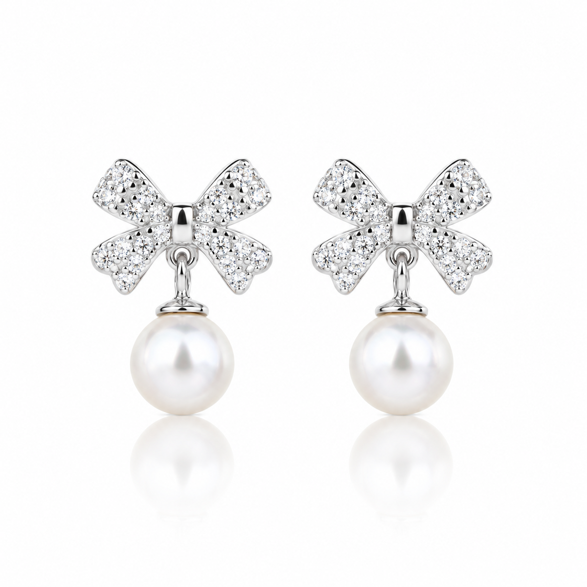 Cercei dama din argint 925 rodiat fundita cu perla alba 6 mm si Diamante CZ claritate AAAAA vedere frontala