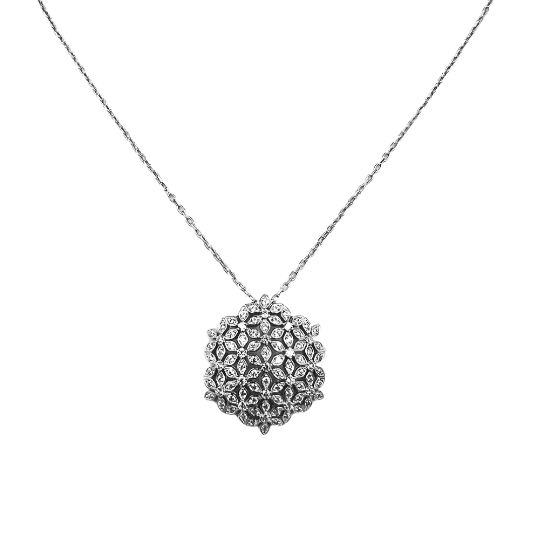 colier argint cu pandantiv rotund cu flori batute in diamante cz albe