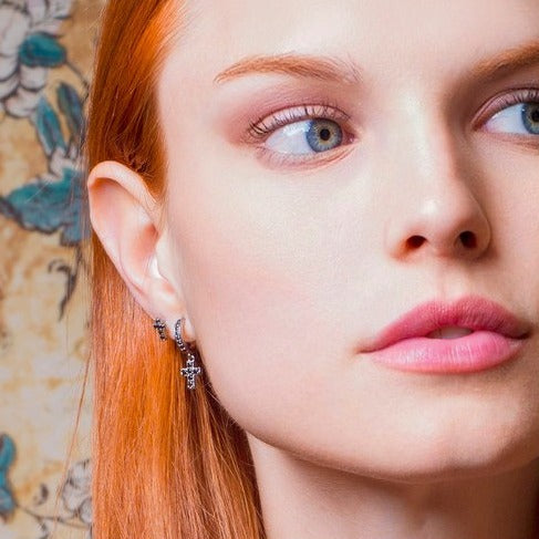 cercei argint cu cruce neagra