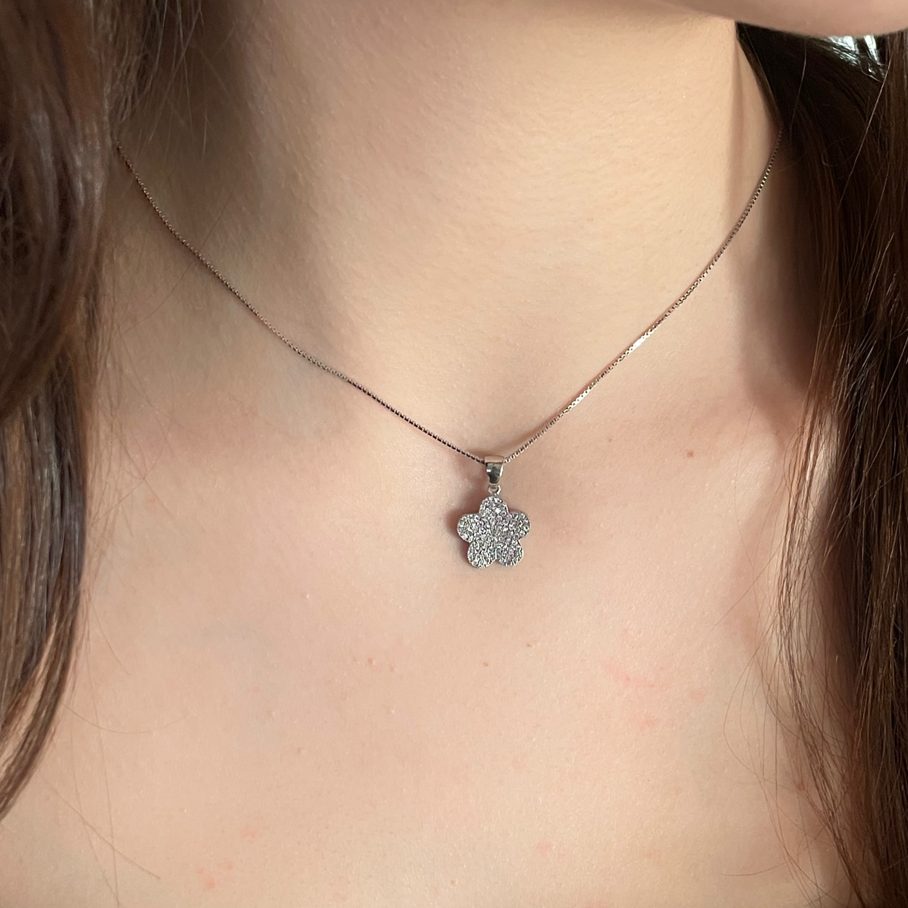 colier argint pandantiv floare