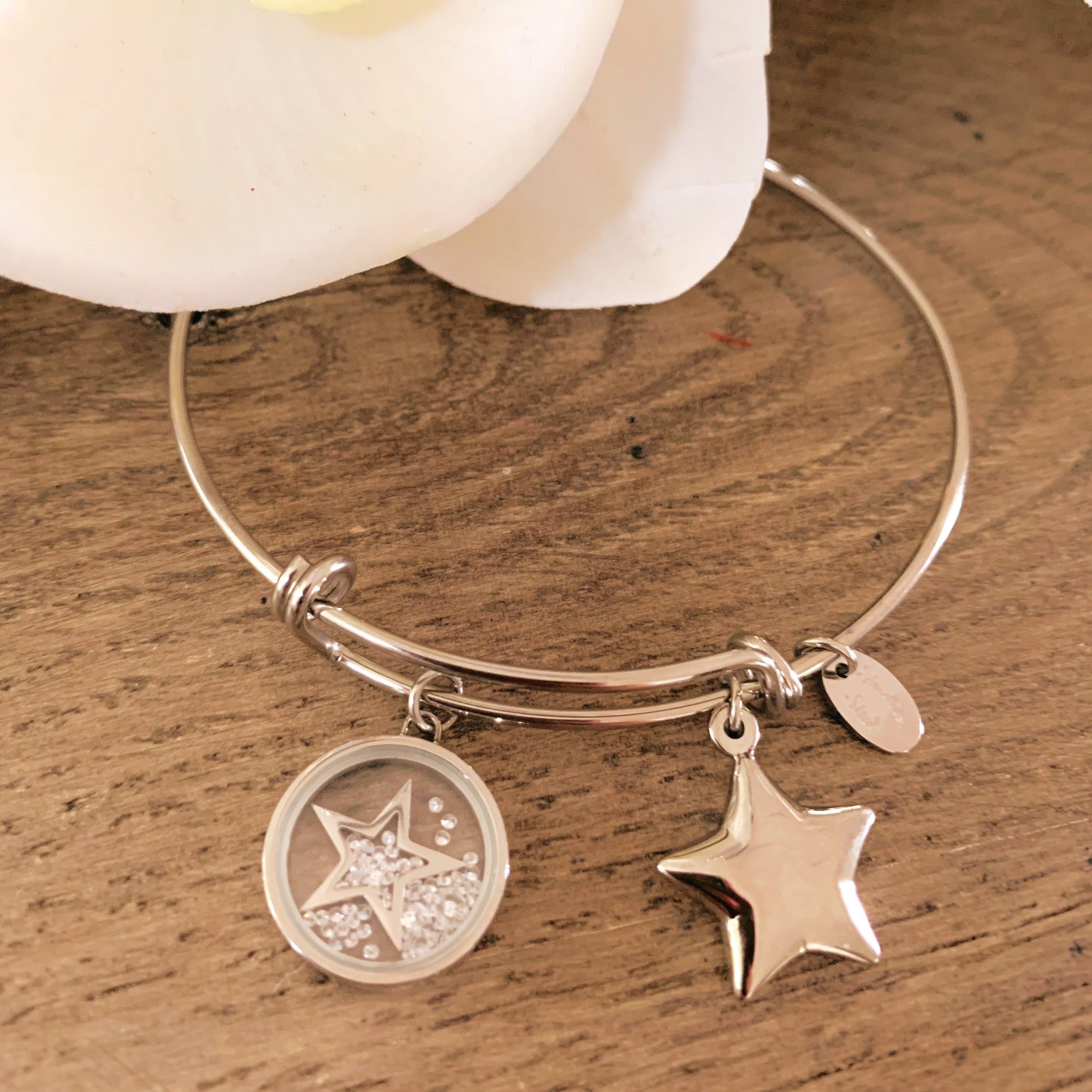 Bratara Rigida Think Positive Din Otel Inoxidabil Cu Charms-uri Stele Bratara Lasardo Gioielli