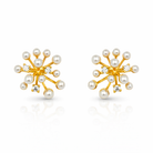 Pereche de cercei premium din argint 925 placati cu aur galben cu design tridimensional tip explozie decorati cu perle de cultura albe si cristale cz.