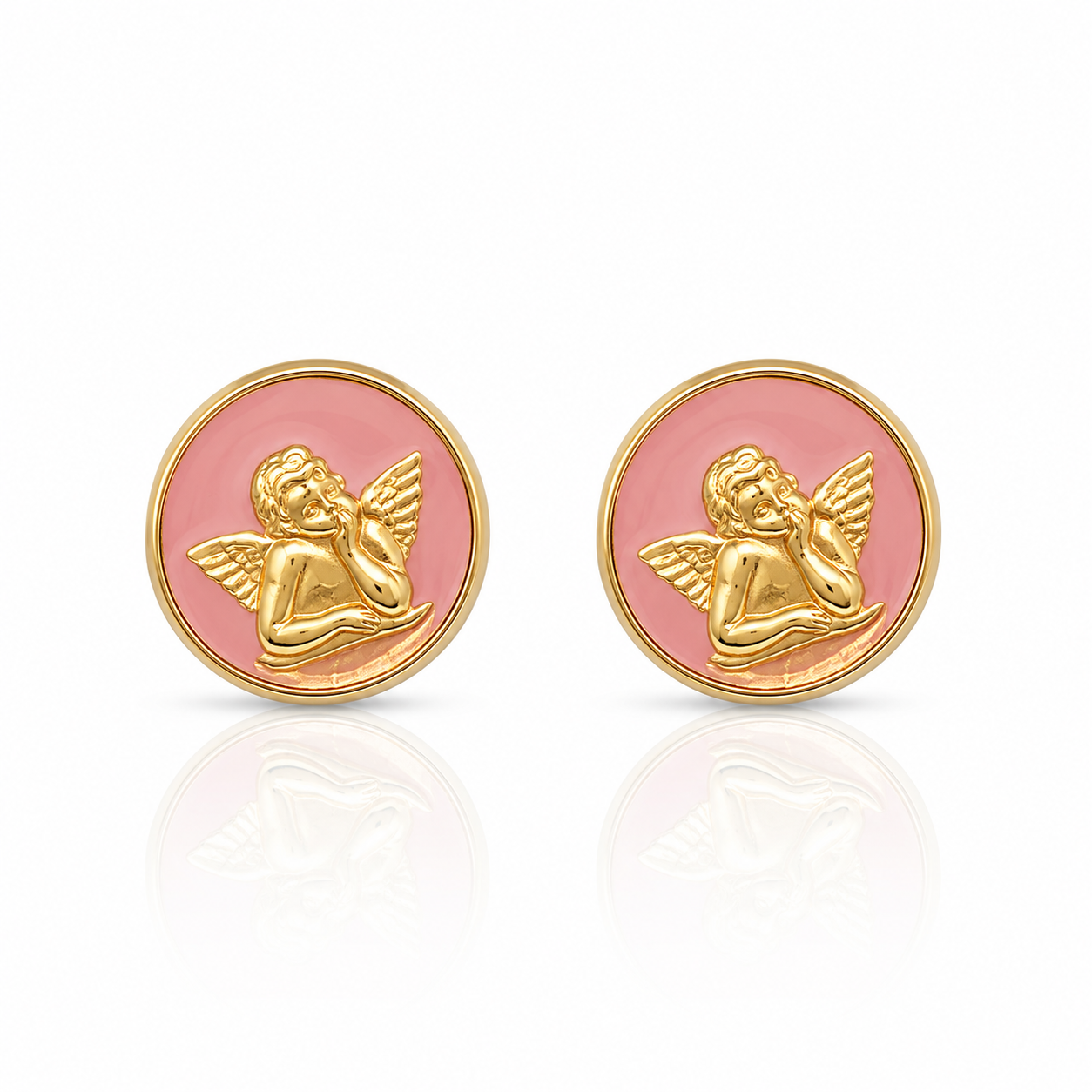 Pereche de cercei rotunzi din argint 925 rodiat rose gold, cu silueta ingeras in relief pe fundal din email roz pastel