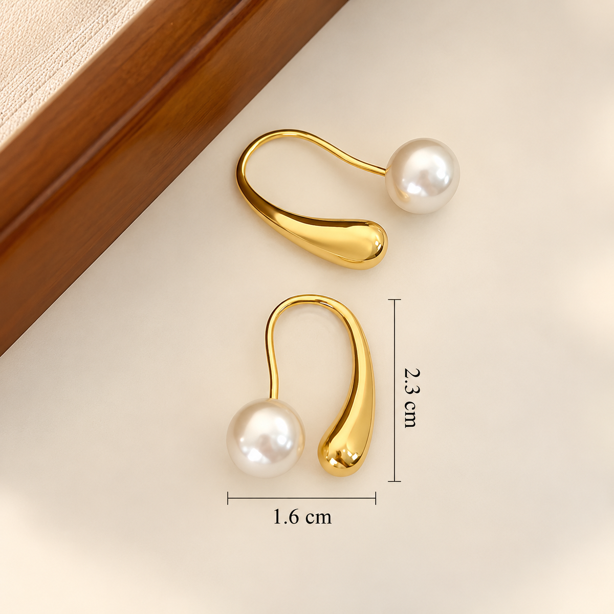 Cercei dama din otel inoxidabil 316L hipoalergenic auriu cu perla de cultura detasabila dimensiune 2,3 *1,6 cm 