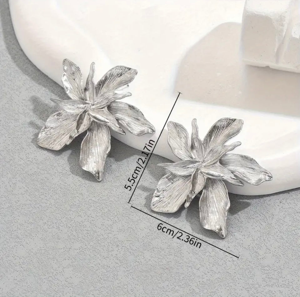 Cercei Argintii Floare Frosted Blossom Cercei Lasardo Gioielli