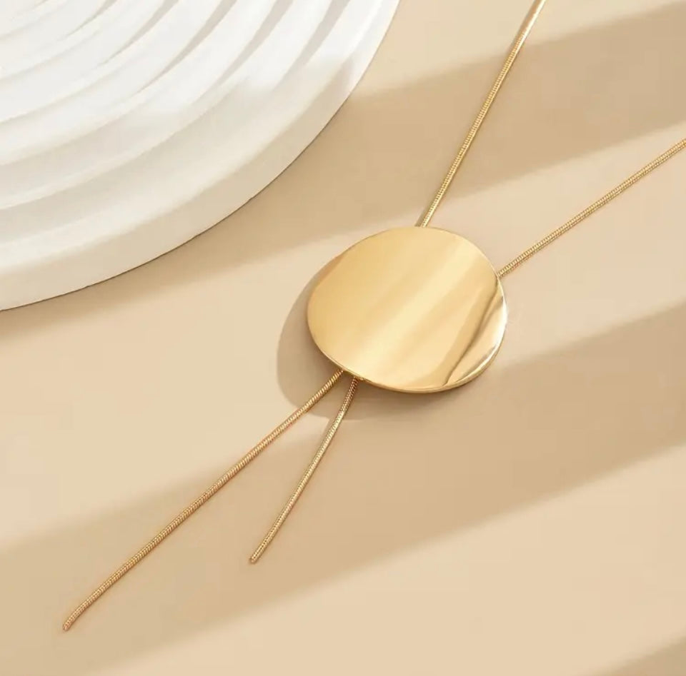 Colier Lung Auriu Lunar Flow Colier Lasardo Gioielli